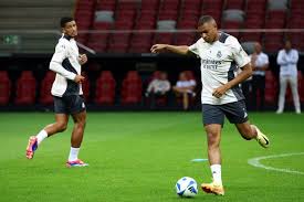 他需要保持 他需要保持